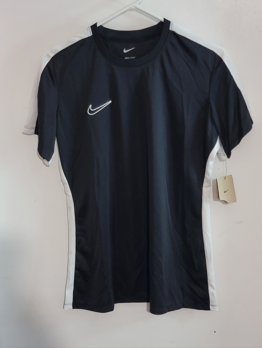 Nike Black and White Performance Tee with Swoosh Tag - Picture 1 of 8